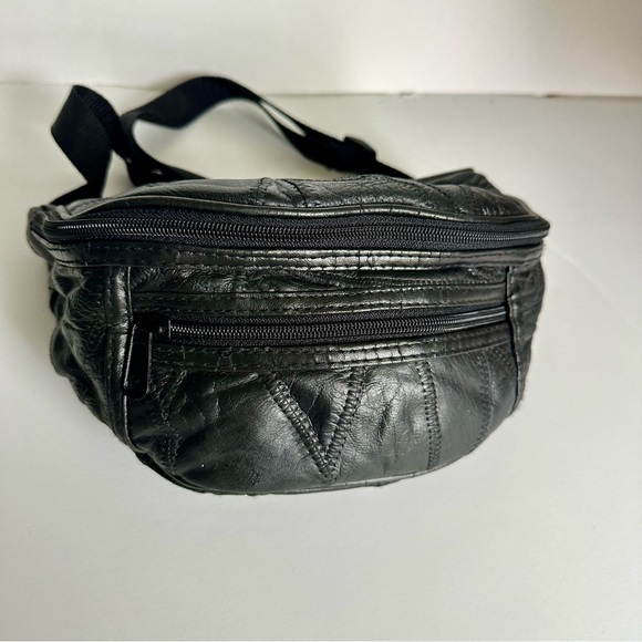 Vtg Leather Fanny Pack Bum Bag! Halloween THE ROCK Adjustable - Picture 9 of 10